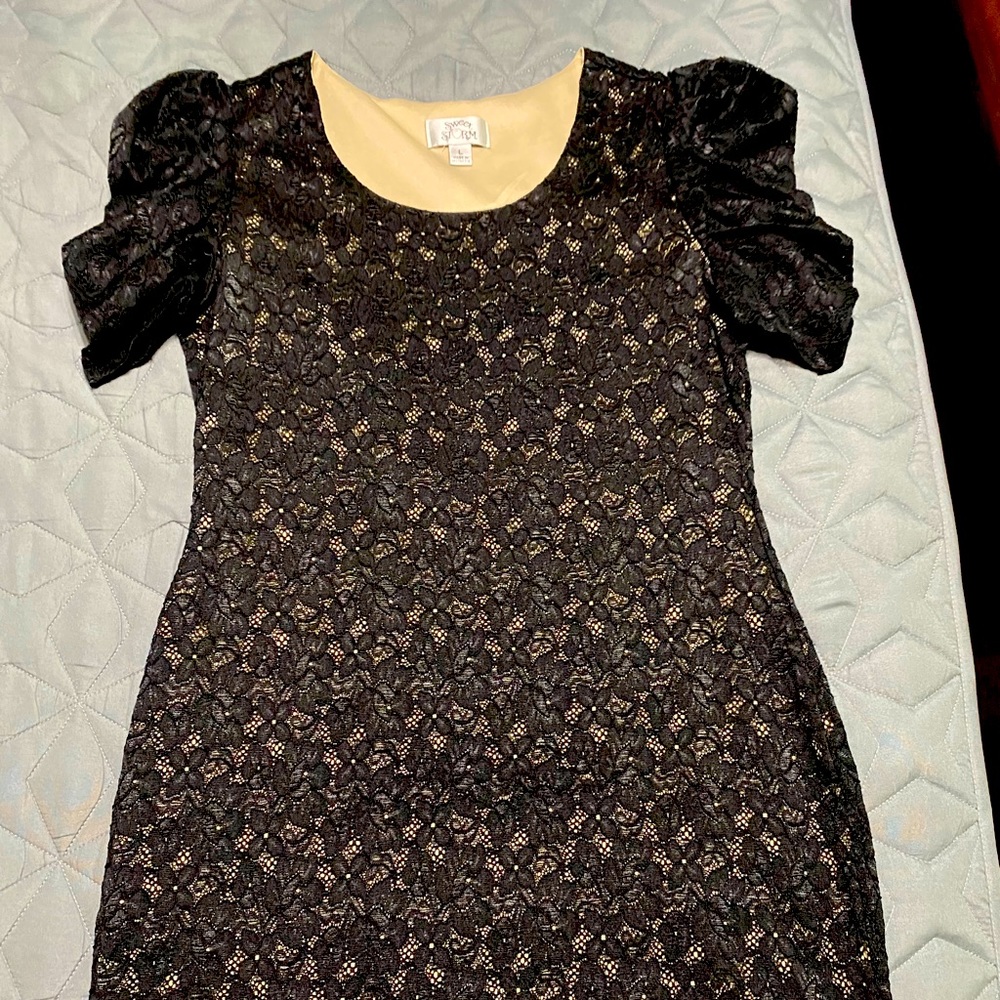 Sweet Storm short black size Large black dress